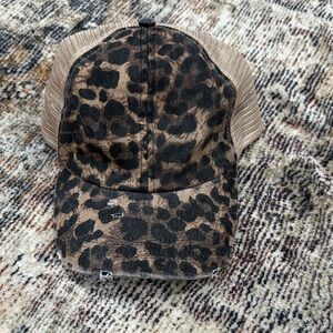 David and Young Women’s Leopard Print Trucker Hat